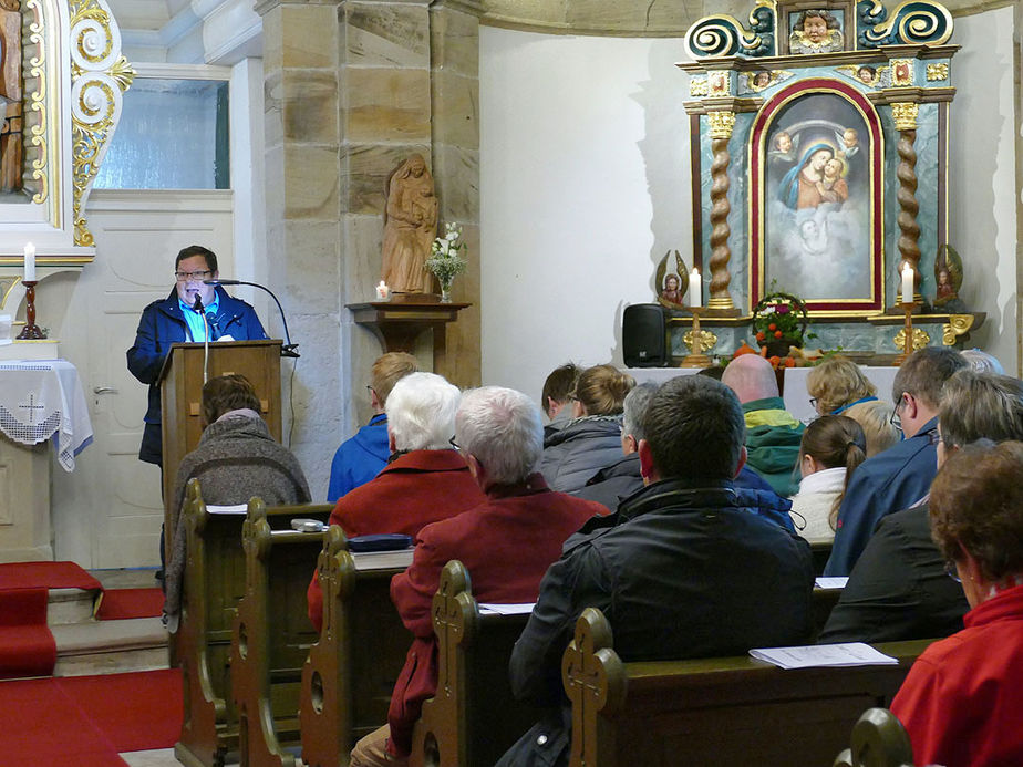 Familiengottesdienst zum Erntedankfest in der Weingartenkapelle (Foto: Karl-Franz Thiede)